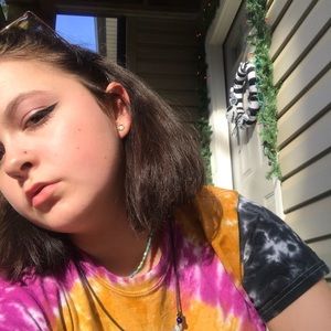 Meet your Posher, Hailey